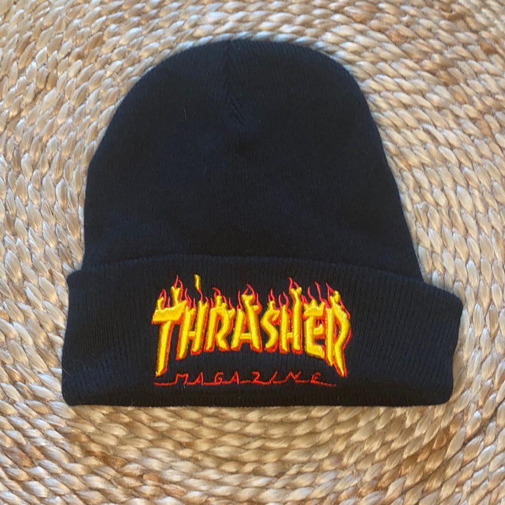 NWOT Unisex Thrasher Fire Flame Beanie